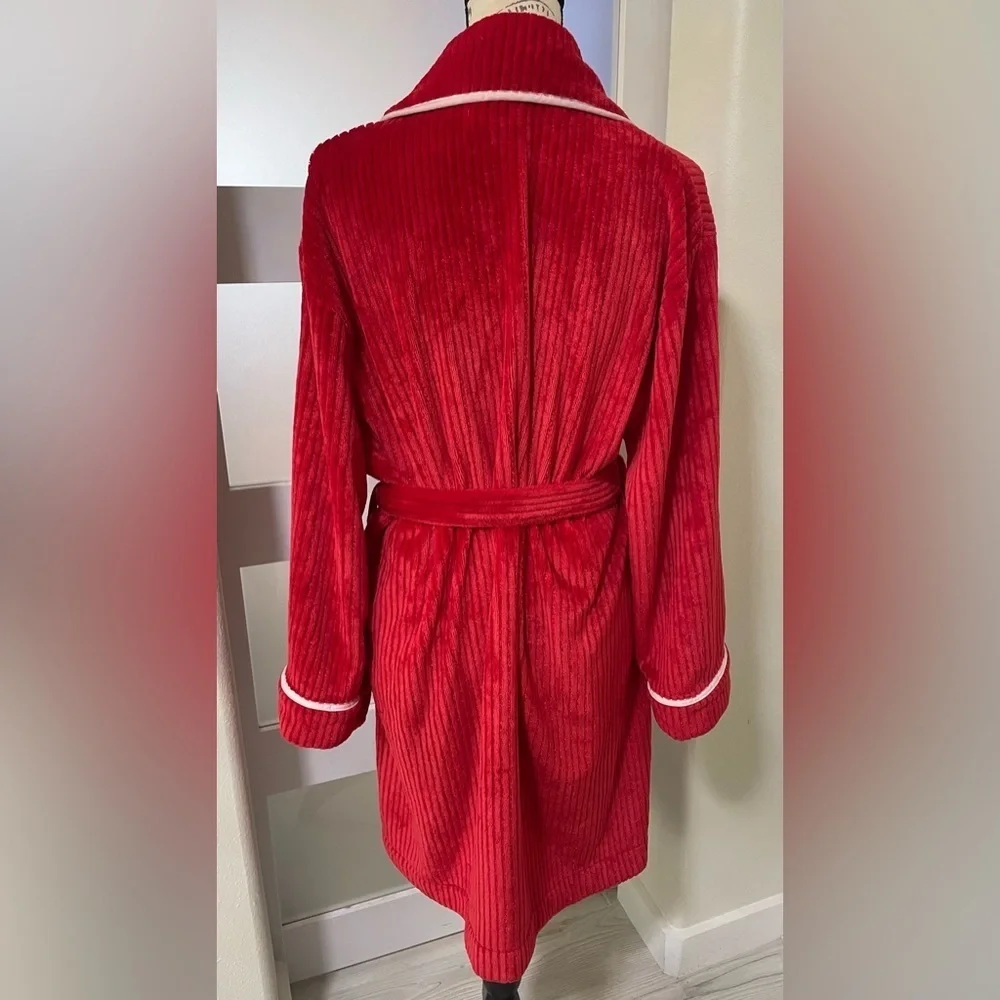 Kate Spade Red & White Shawl Collar Robe